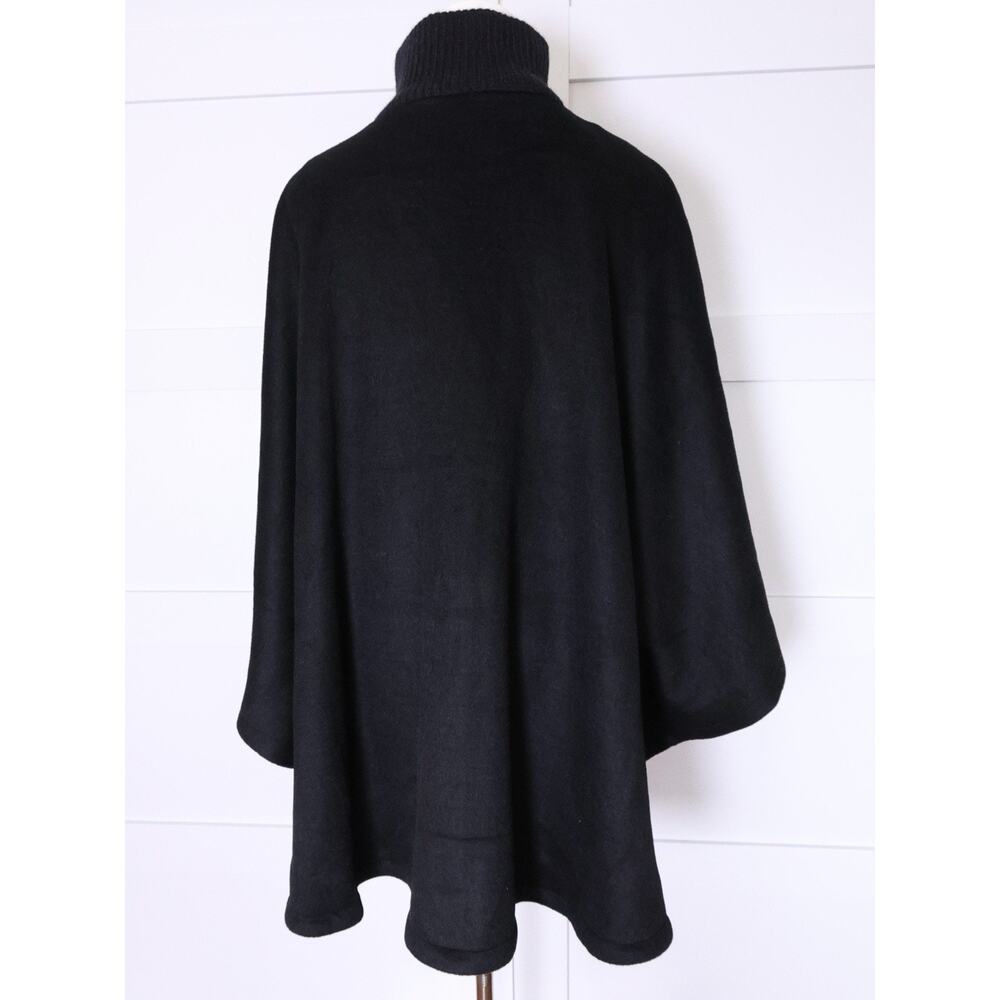 TUCKERNUCK Black Full Zip Huntington Poncho OS - Picture 8 of 16